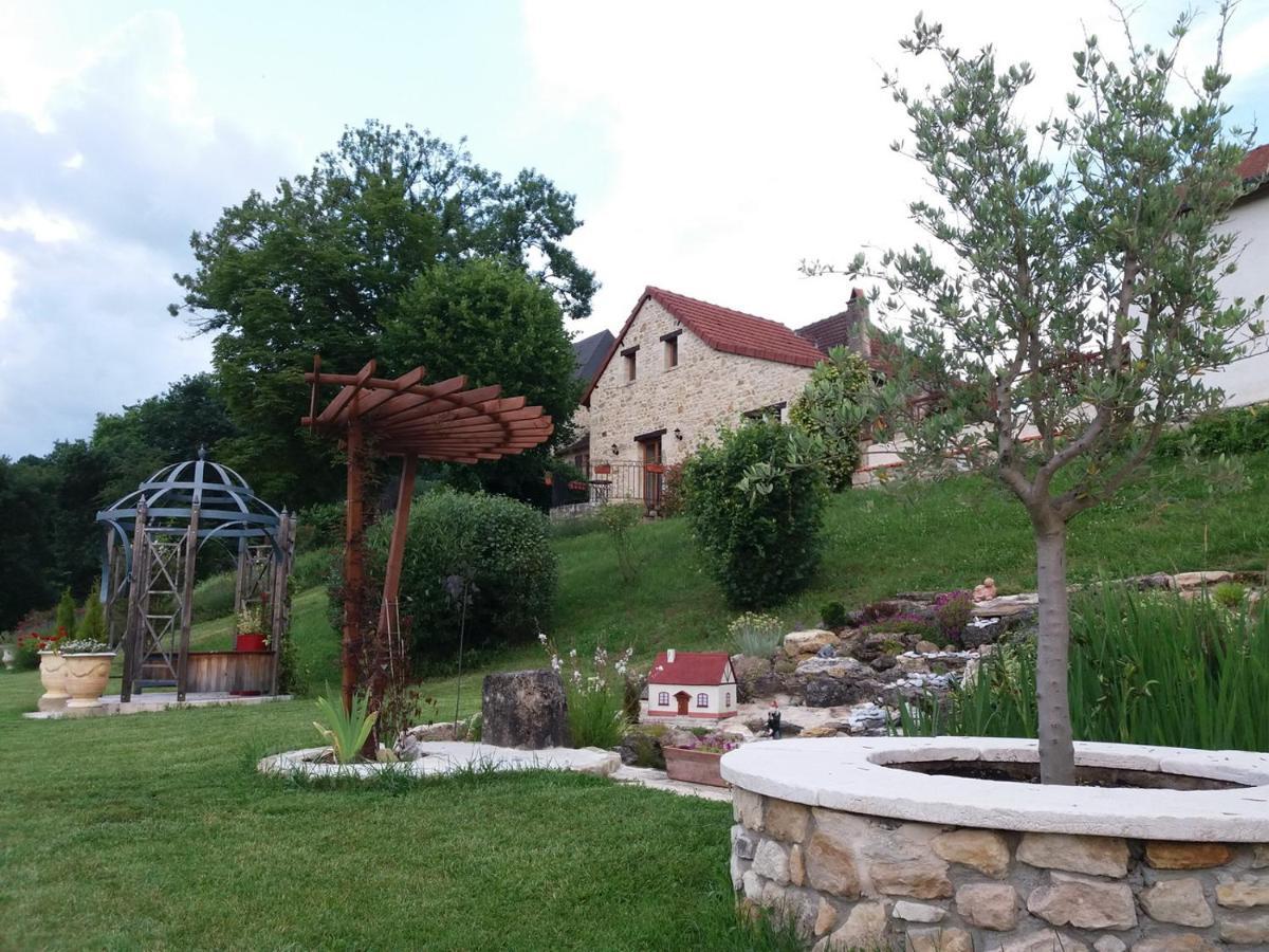 Hillside Park Dordogne Vila Saint-Lazare Exterior foto